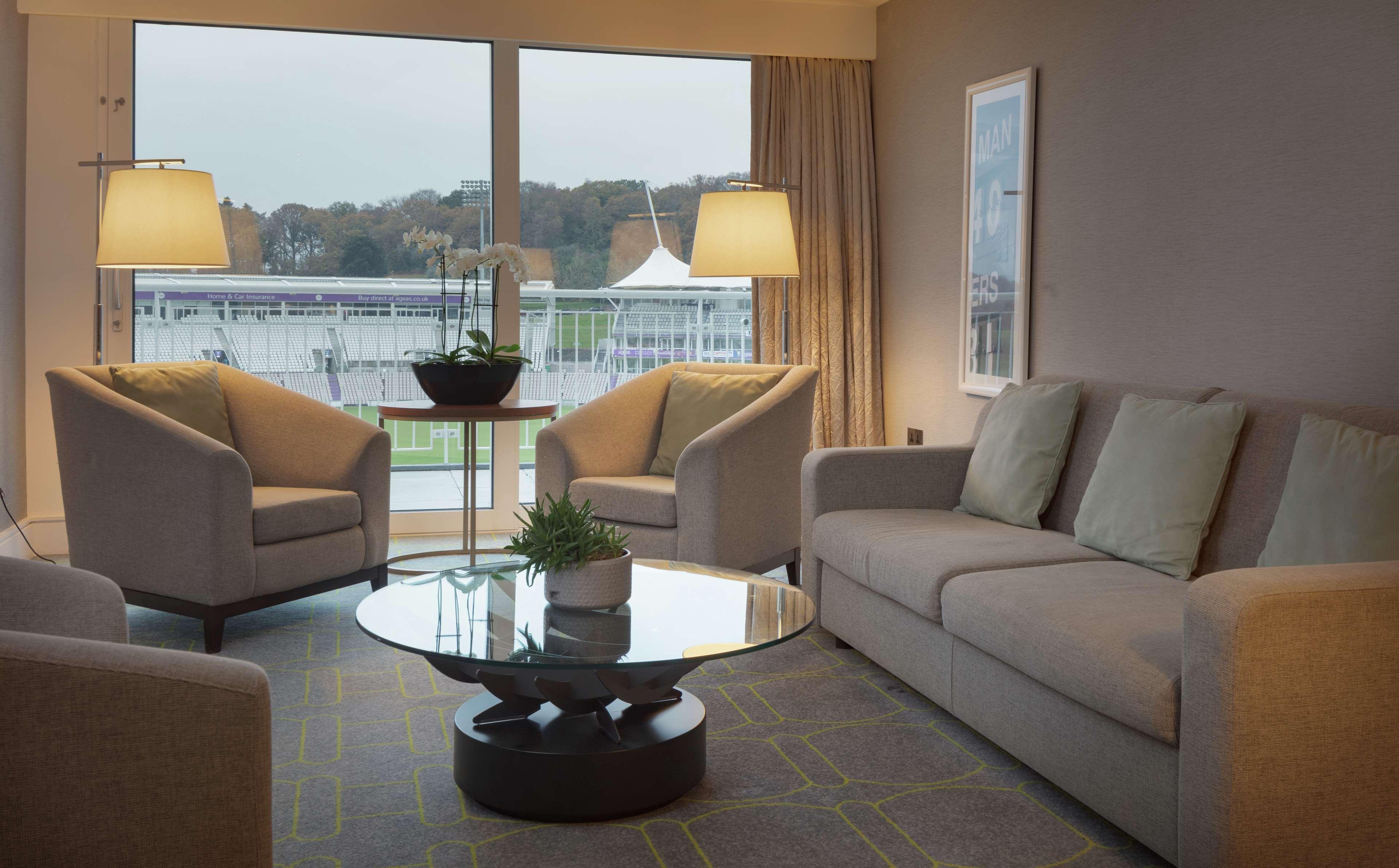 Hilton Southampton - Utilita Bowl Hotel Buitenkant foto